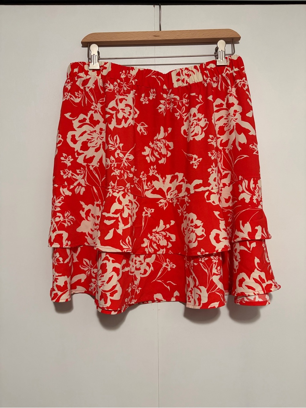Loft Bright Red Floral Tiered Skirt L